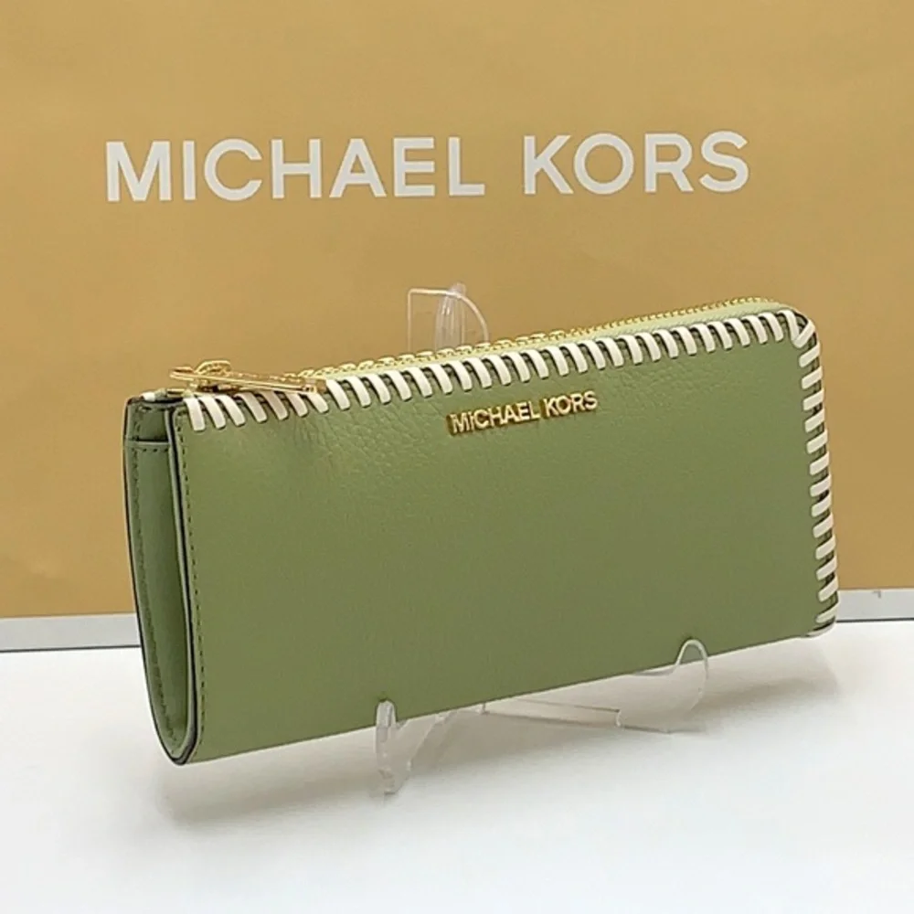 MICHAEL KORS JET SET TRAVEL LARGE THREE QUARTER ZIP WALLET LIGHT SAGE MULTI